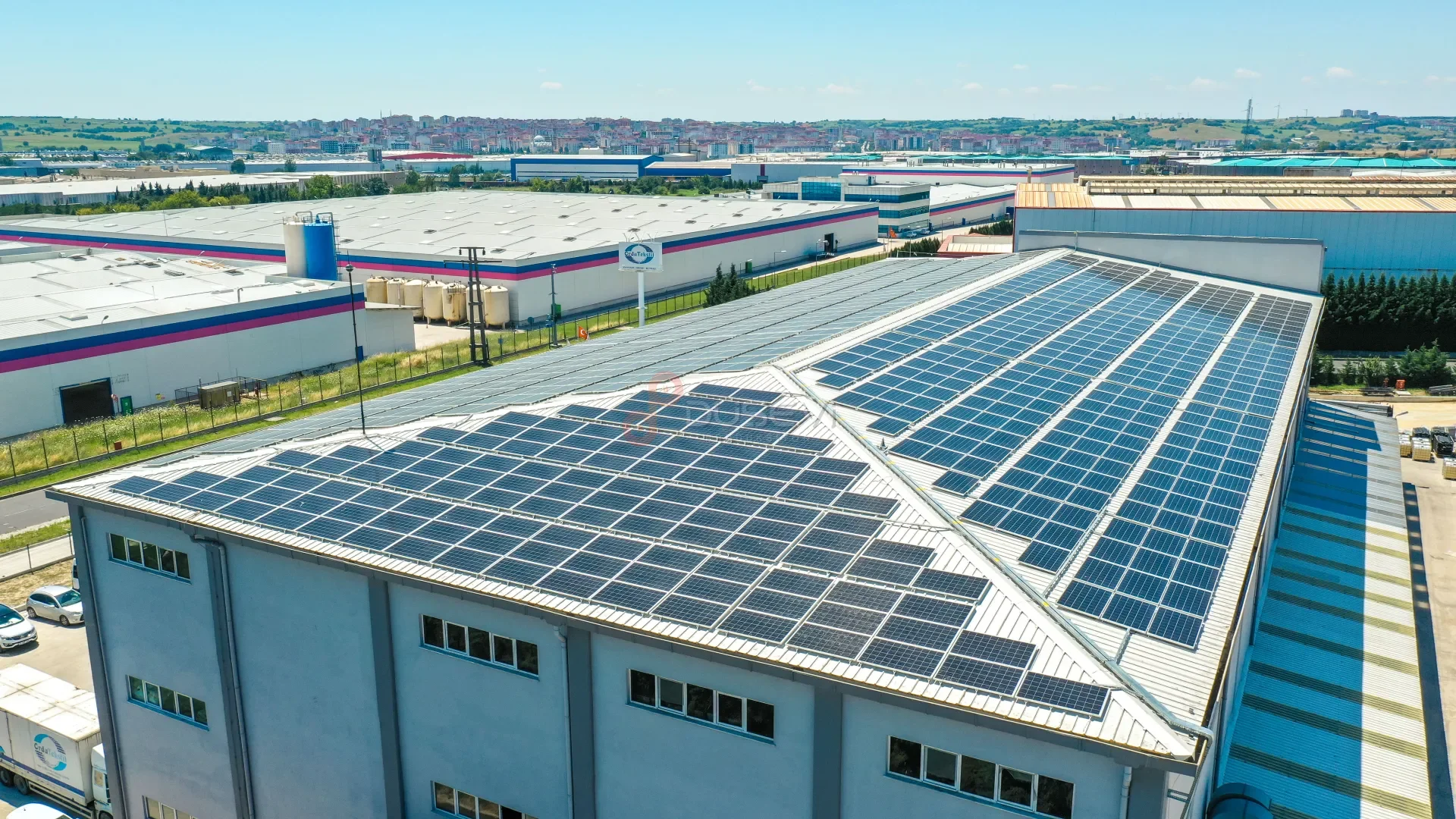 Çerkezköy OSB Fabrika Çatı GES Projesi - Profesyonel Drone Çekimi - 6