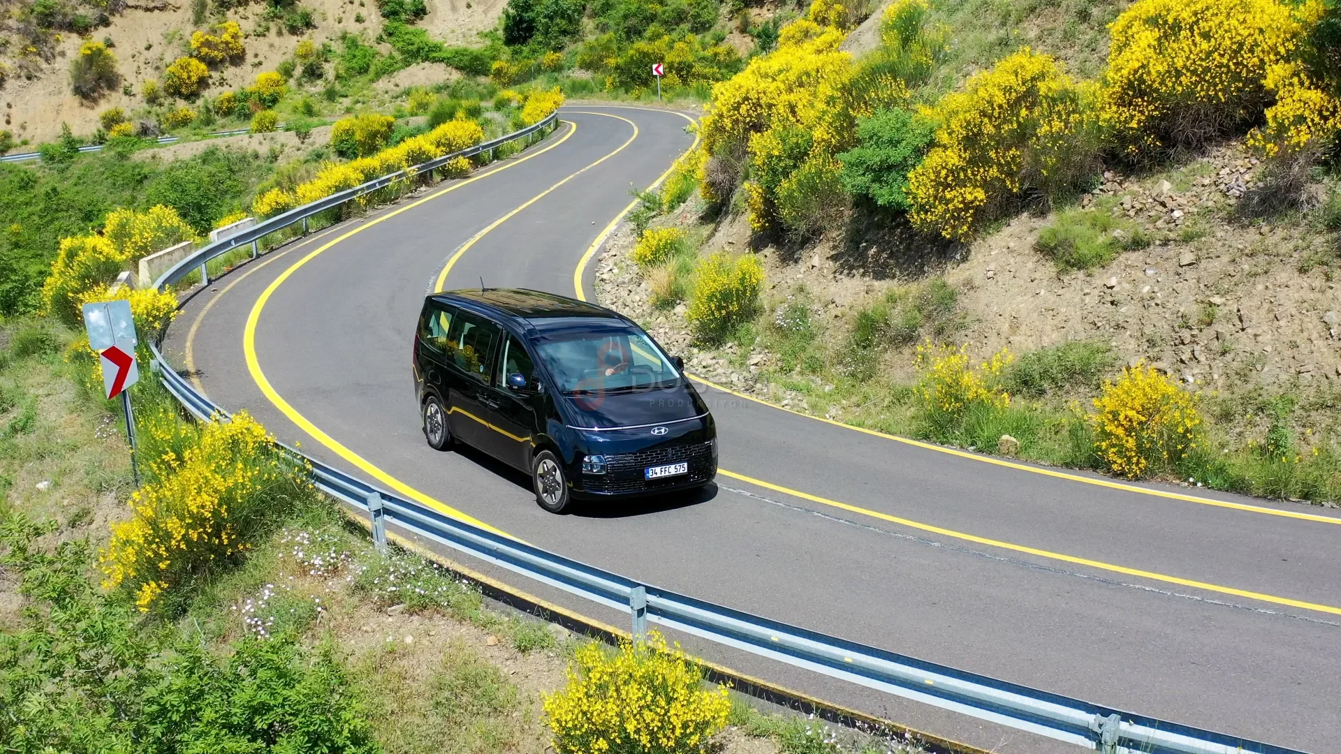 Hyundai Staria Uçmakdere Tanıtım Filmi - Profesyonel Otomotiv Drone Çekimi - 5