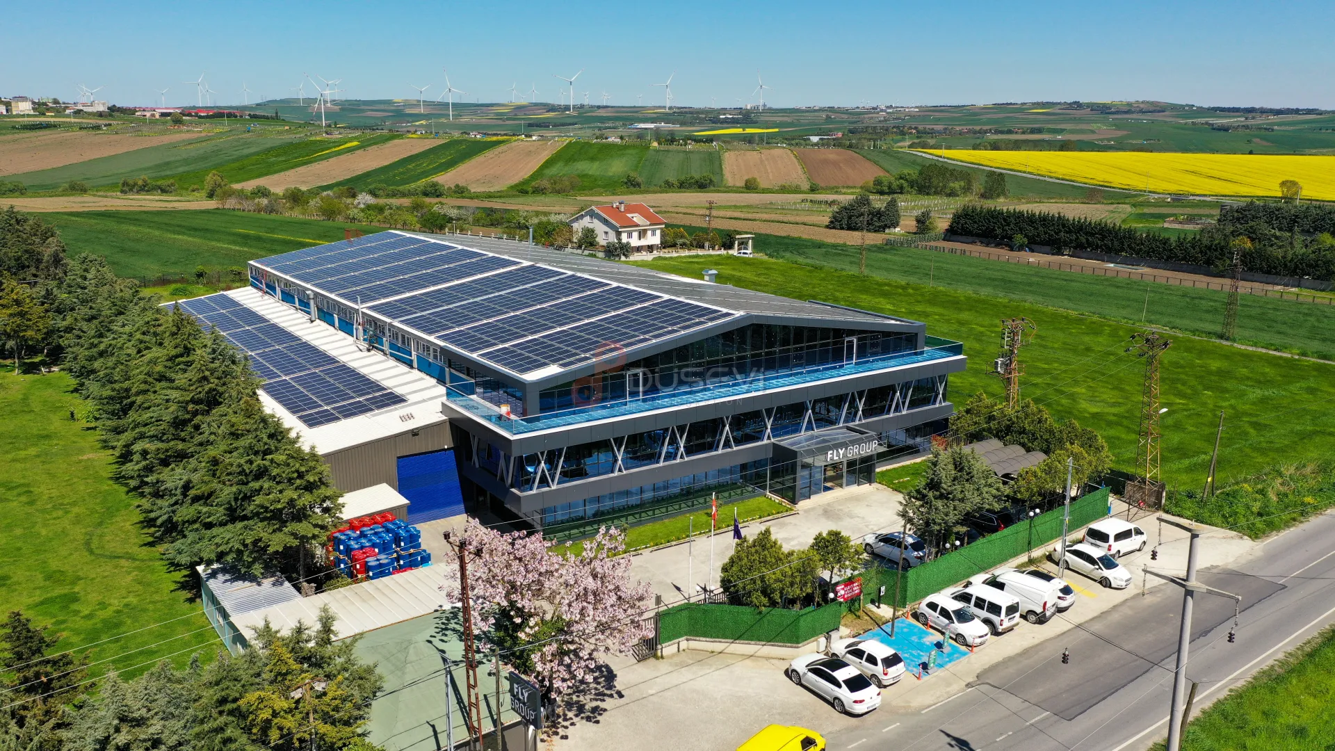 Solarra & Fly Group Silivri Fabrikası Çatı GES Projesi Profesyonel Drone Çekimi - 2