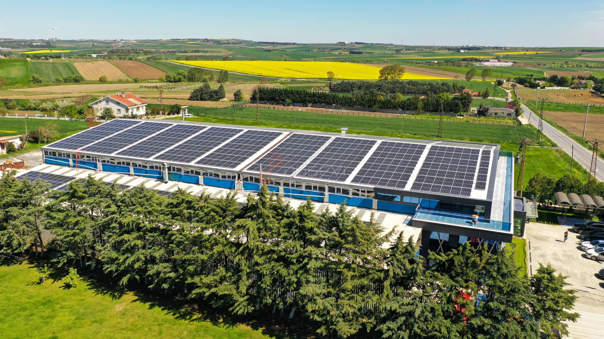 Solarra & Fly Group Silivri Fabrikası Çatı GES Projesi Profesyonel Drone Çekimi - 3