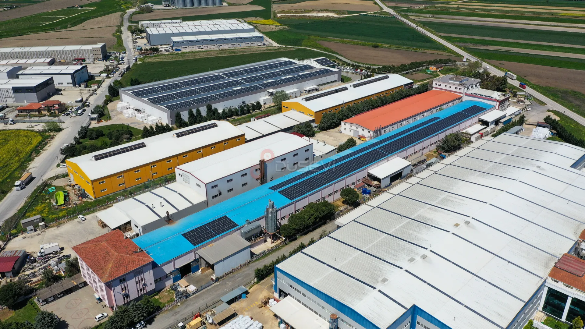 Solarra & Dekoral Mobilya Çatı GES Projesi Profesyonel Drone Çekimi ve Teknik Prodüksiyon - 2