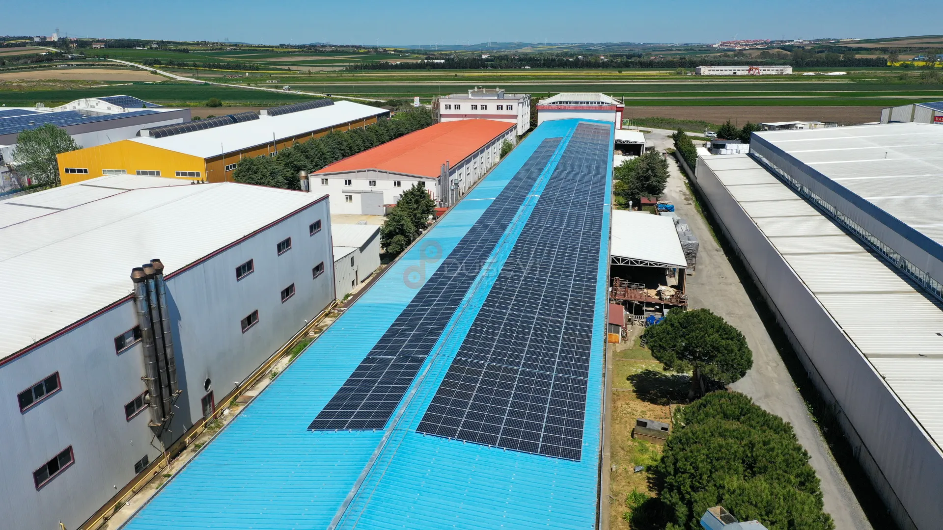 Solarra & Dekoral Mobilya Çatı GES Projesi Profesyonel Drone Çekimi ve Teknik Prodüksiyon - 4