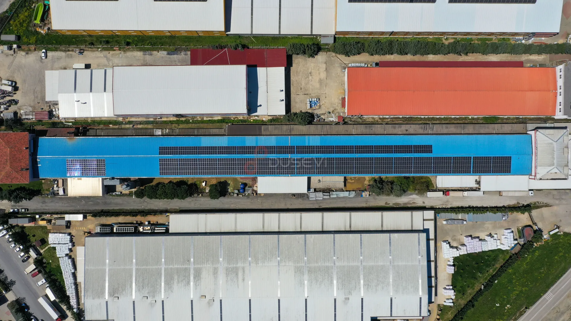 Solarra & Dekoral Mobilya Çatı GES Projesi Profesyonel Drone Çekimi ve Teknik Prodüksiyon - 7
