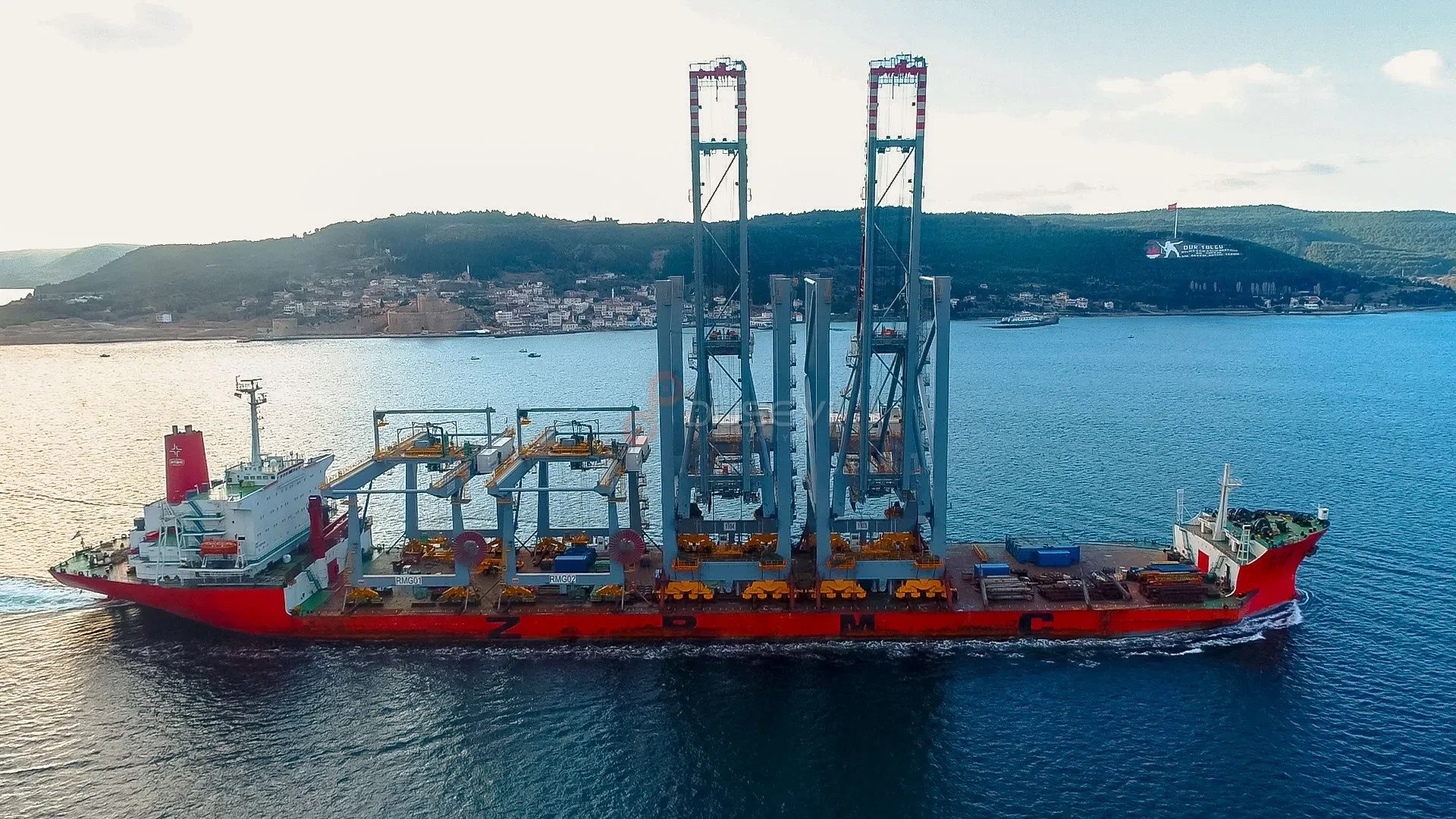 Çanakkale Boğazı Deniz Ticareti ve Gemi Geçişi Drone Çekimi - 2