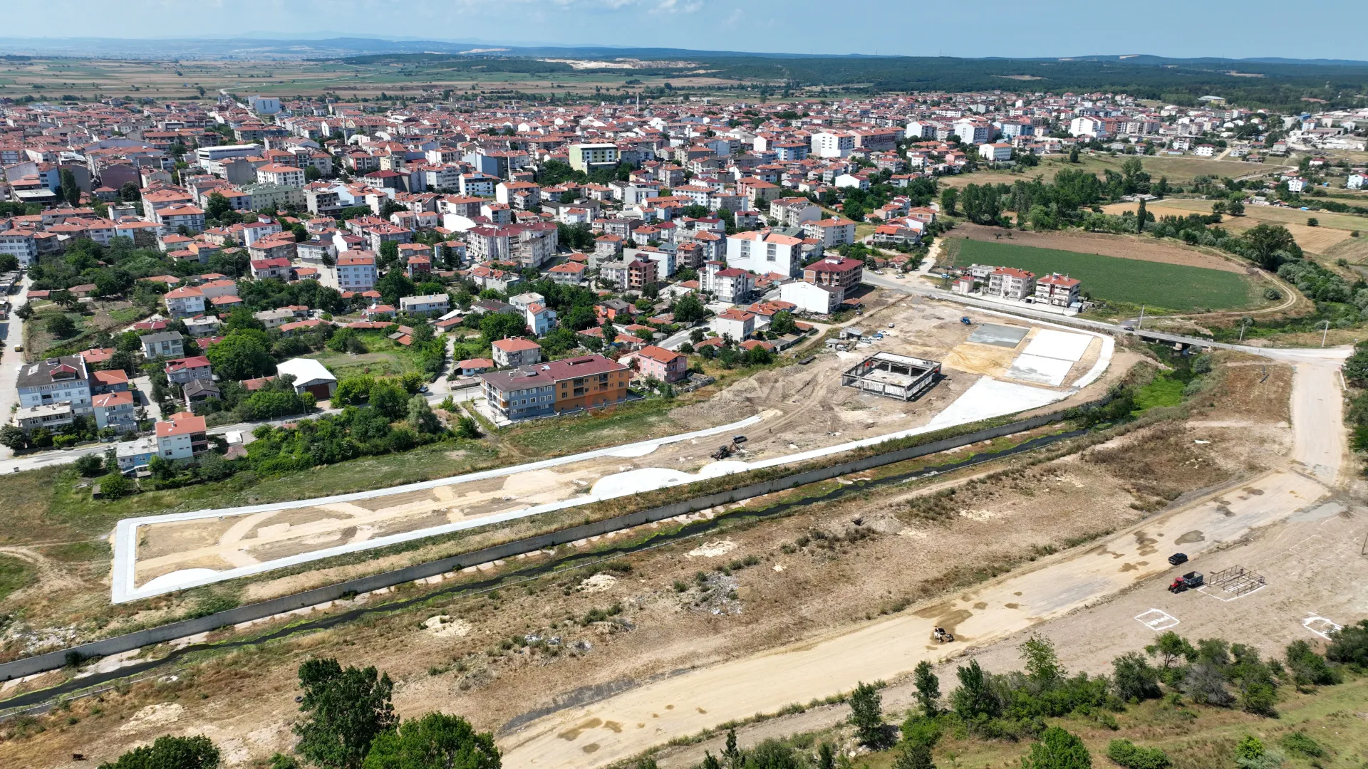 Saray Tekirdağ Kurumsal İnşaat Projesi ve Şantiye Sahası Profesyonel Drone Çekimi - 5