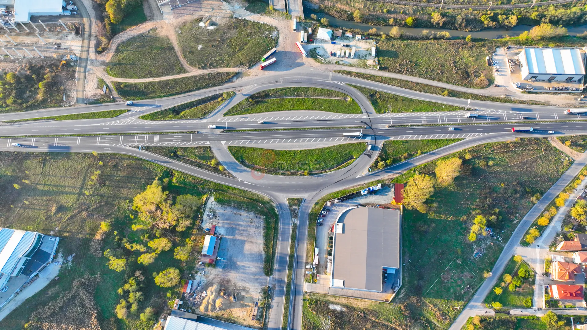 İşlek Yapı Market Çerkezköy Merkez Dış Bina ve Mimari Tanıtım Drone Çekimi - 4