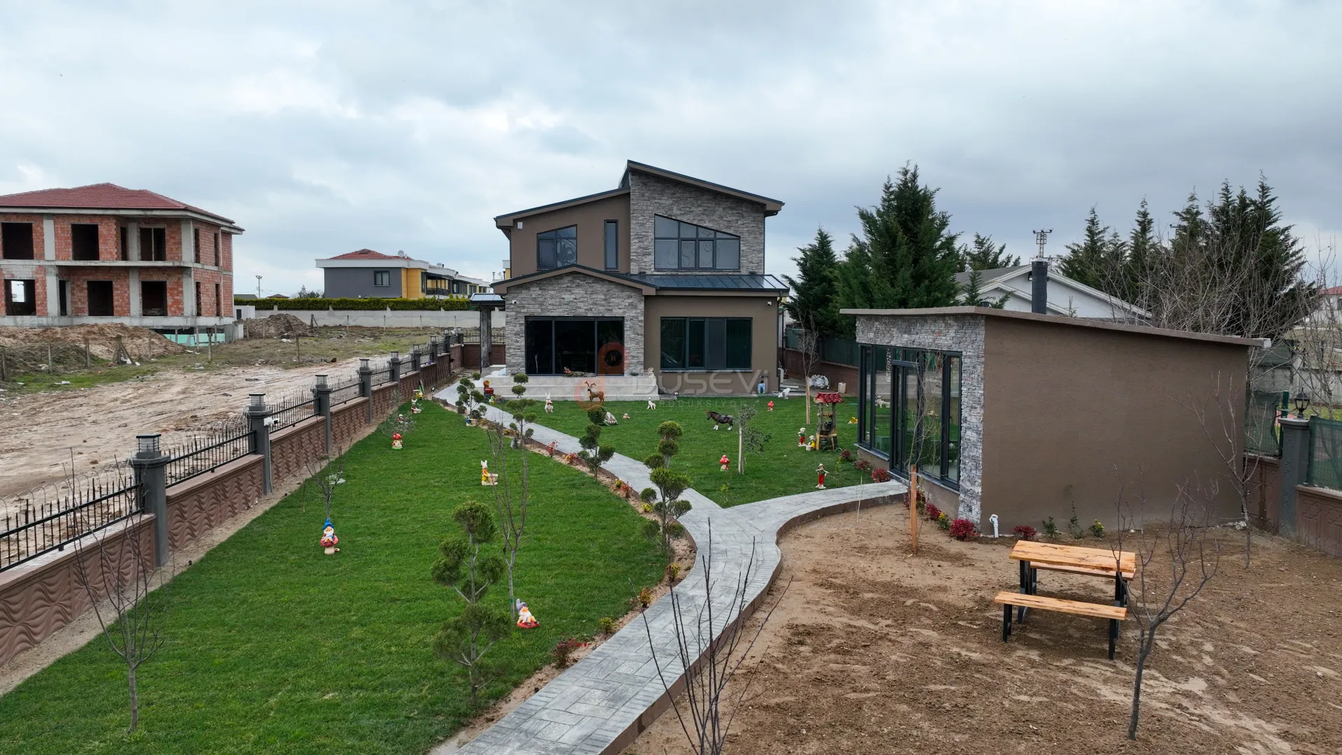 Çerkezköy Ambardere Lüks Villa Projeleri Profesyonel Drone ve Mimari Tanıtım Çekimi - 5