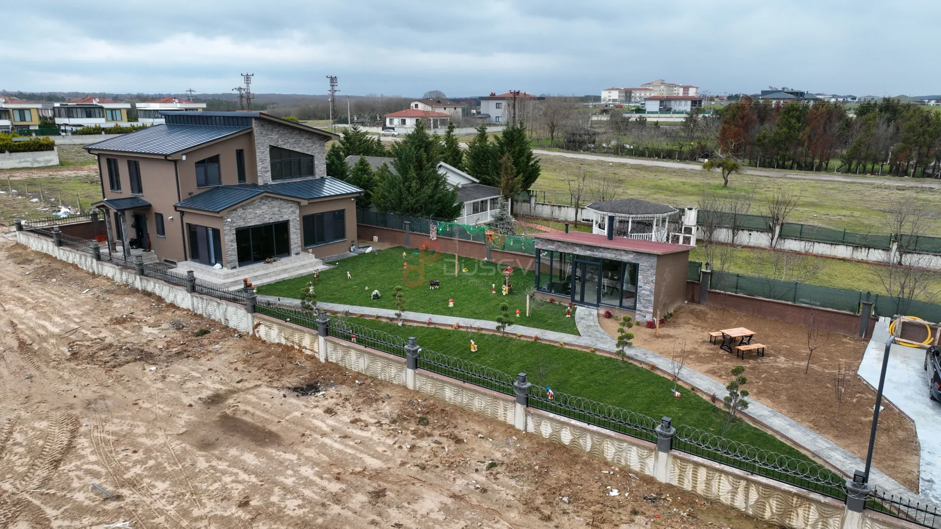 Çerkezköy Ambardere Lüks Villa Projeleri Profesyonel Drone ve Mimari Tanıtım Çekimi - 7